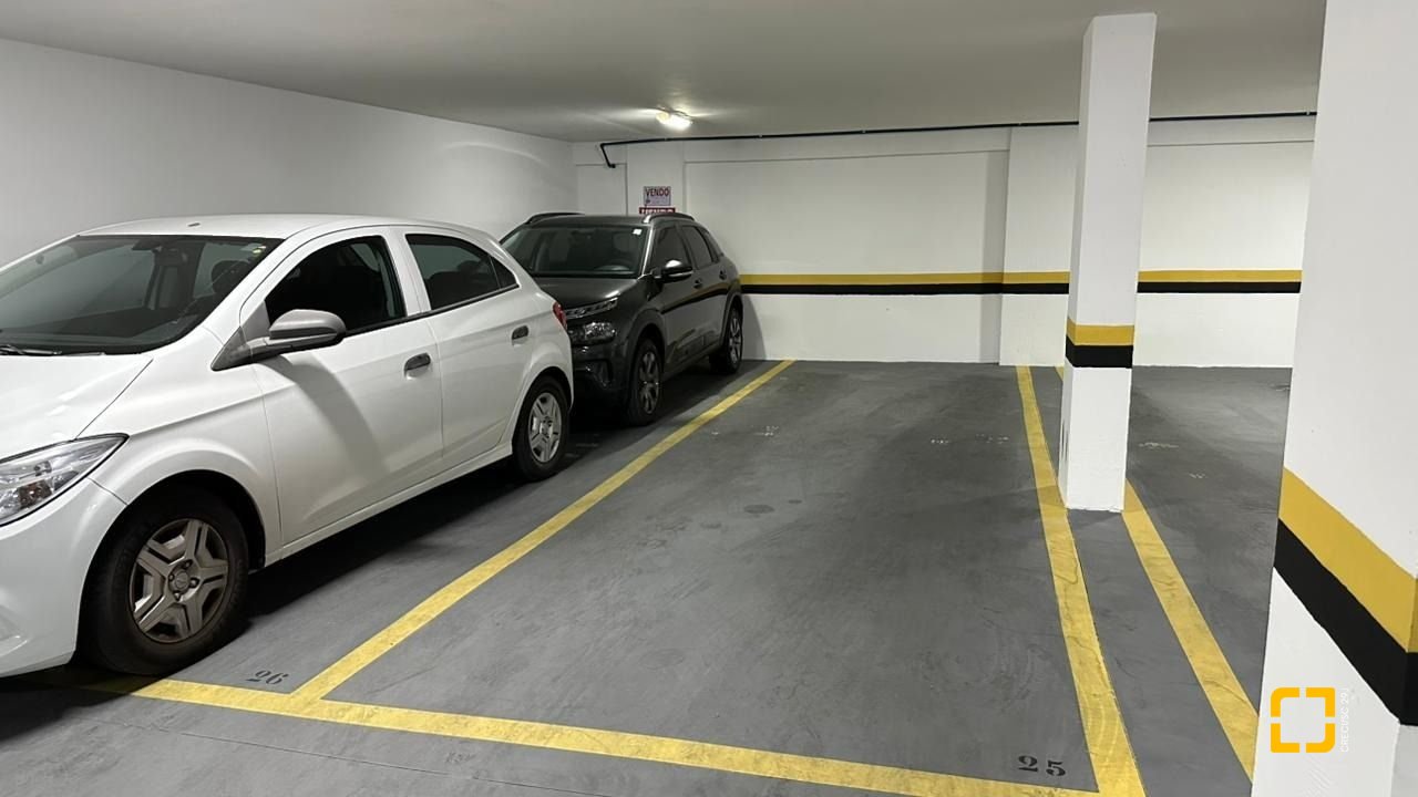 Garagem com 12m², no bairro Centro em Florianópolis