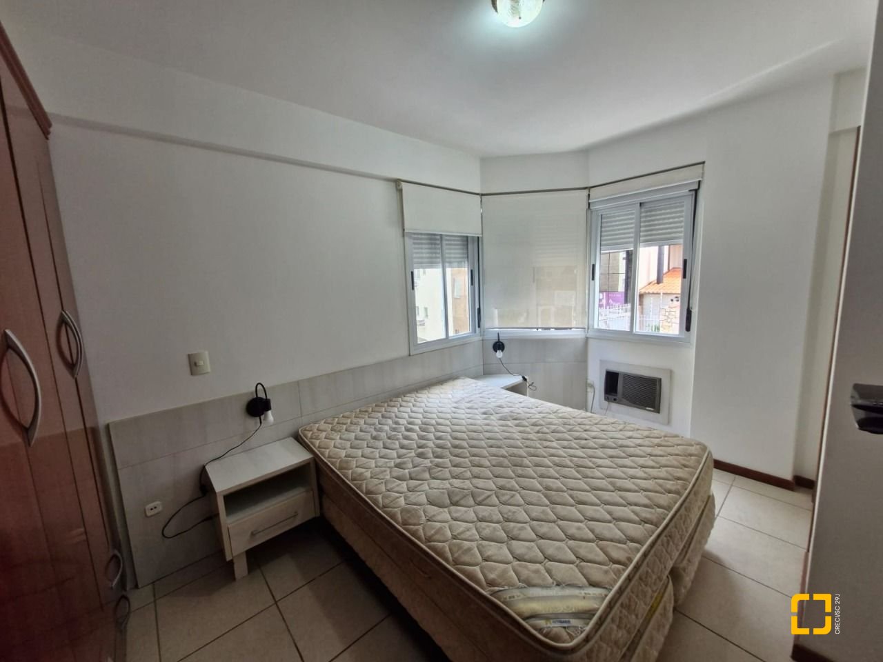 Apartamento com 60m², 3 quartos (sendo 1 suíte), 1 garagem, no bairro Centro em Florianópolis