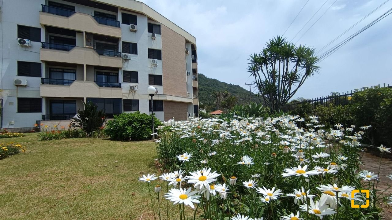 Apartamento com 75m², 3 quartos (sendo 1 suíte), 1 garagem, no bairro Ingleses em Florianópolis