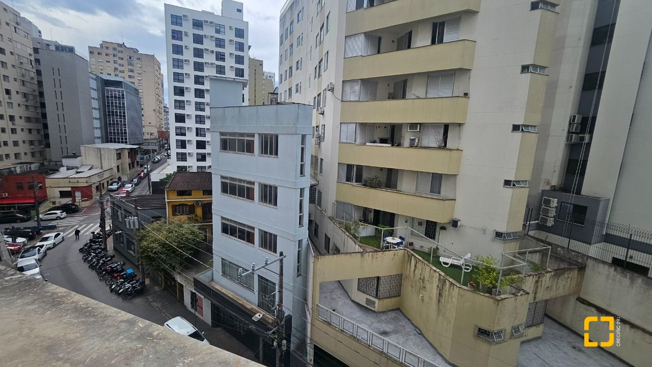 Apartamento com 92m², 3 quartos, 1 garagem, no bairro Centro em Florianópolis