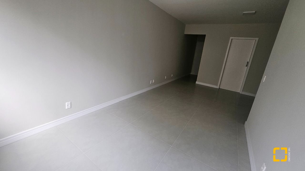 Apartamento com 92m², 3 quartos, 1 garagem, no bairro Centro em Florianópolis