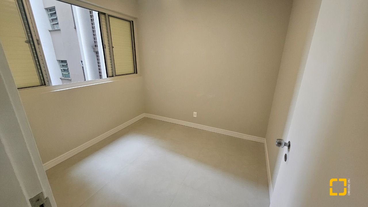 Apartamento com 92m², 3 quartos, 1 garagem, no bairro Centro em Florianópolis