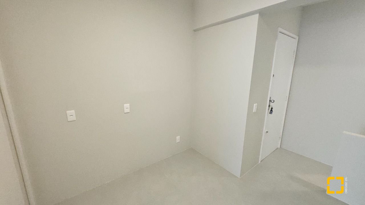 Apartamento com 92m², 3 quartos, 1 garagem, no bairro Centro em Florianópolis