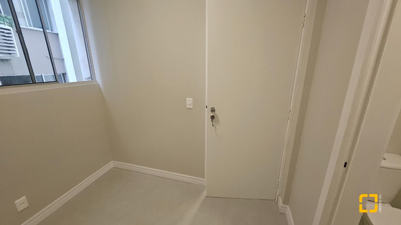 Apartamento com 92m², 3 quartos, 1 garagem, no bairro Centro em Florianópolis