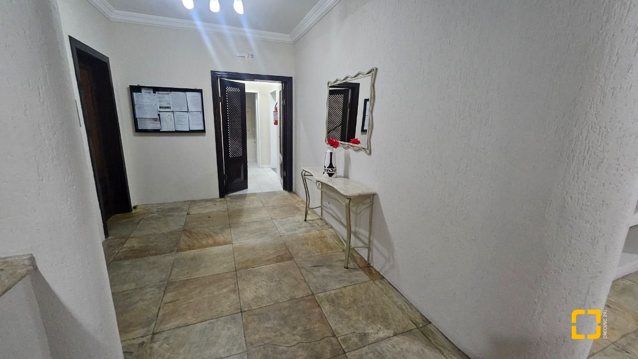 Apartamento com 92m², 3 quartos, 1 garagem, no bairro Centro em Florianópolis