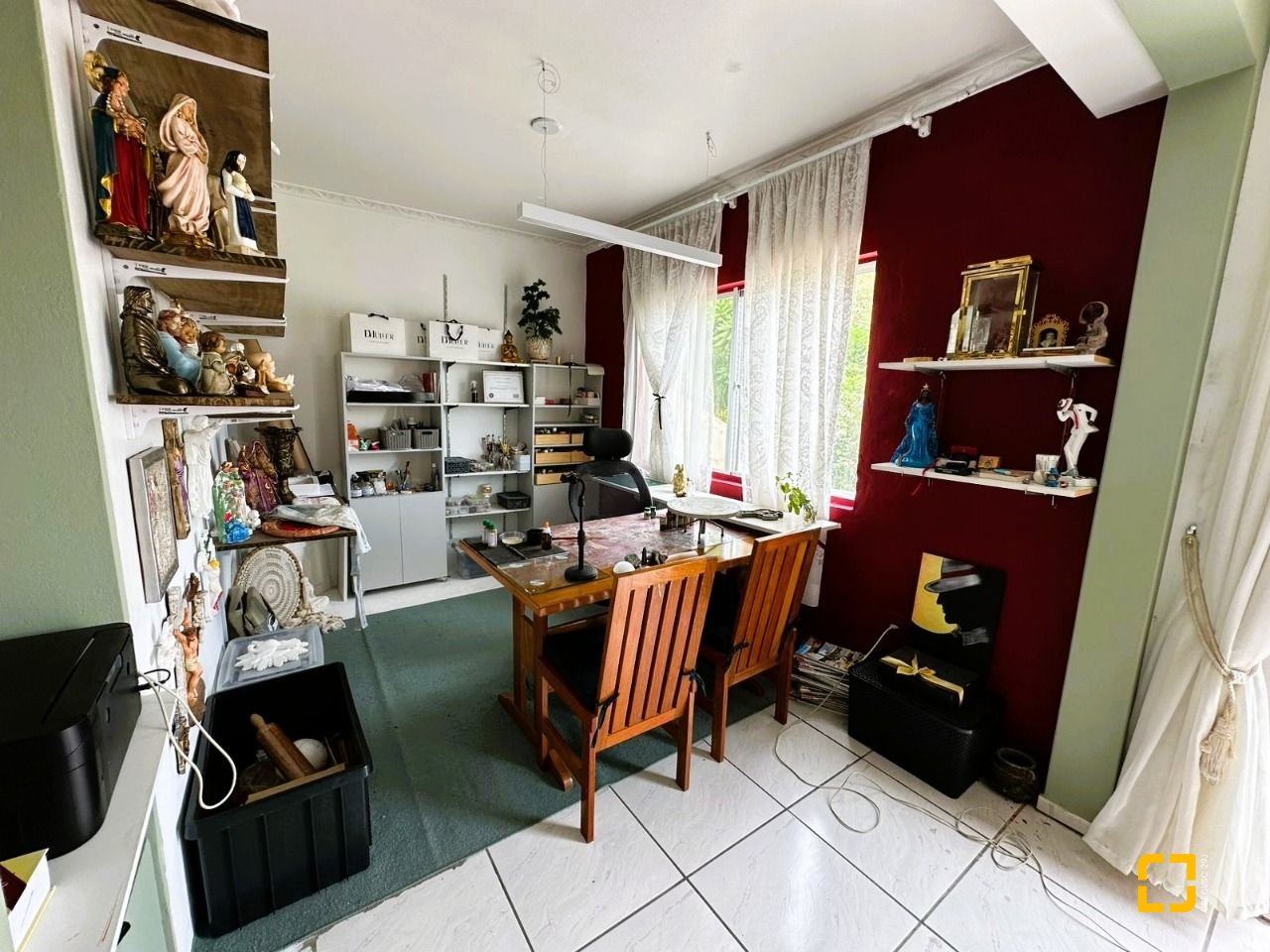 Apartamento com 80m², 3 quartos, 1 garagem, no bairro Ponta de Baixo em São José