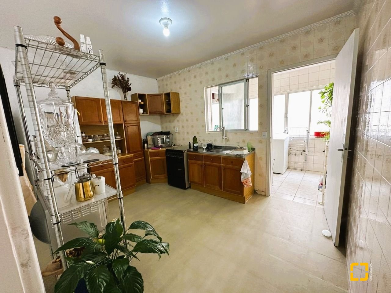 Apartamento com 80m², 3 quartos, 1 garagem, no bairro Ponta de Baixo em São José