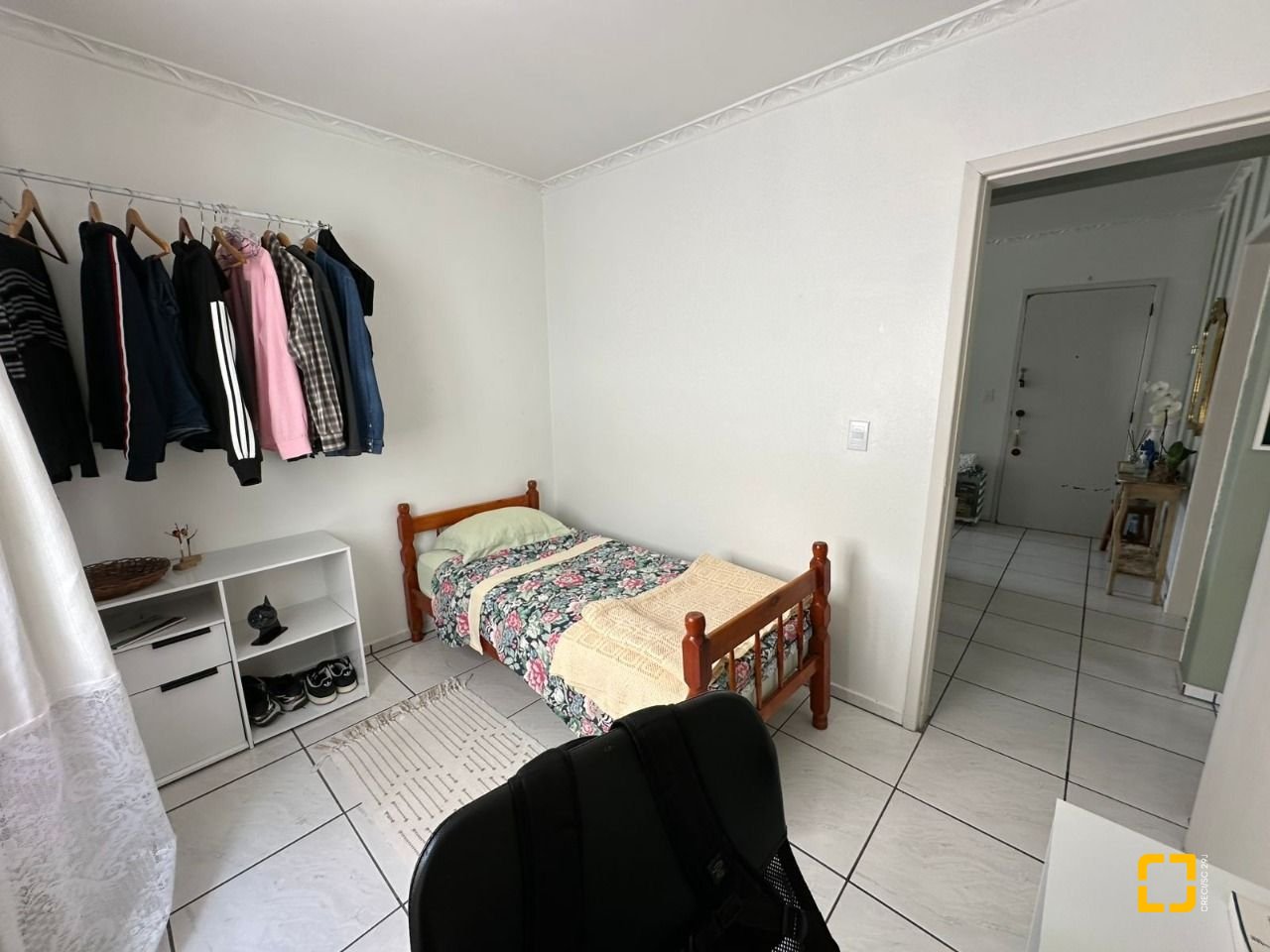 Apartamento com 80m², 3 quartos, 1 garagem, no bairro Ponta de Baixo em São José