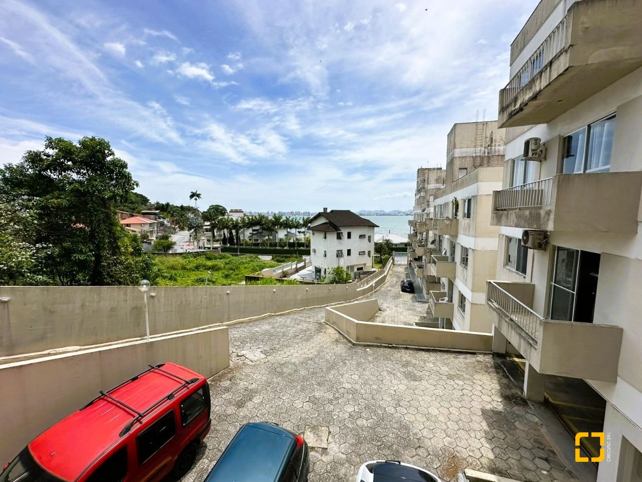 Apartamento com 80m², 3 quartos, 1 garagem, no bairro Ponta de Baixo em São José