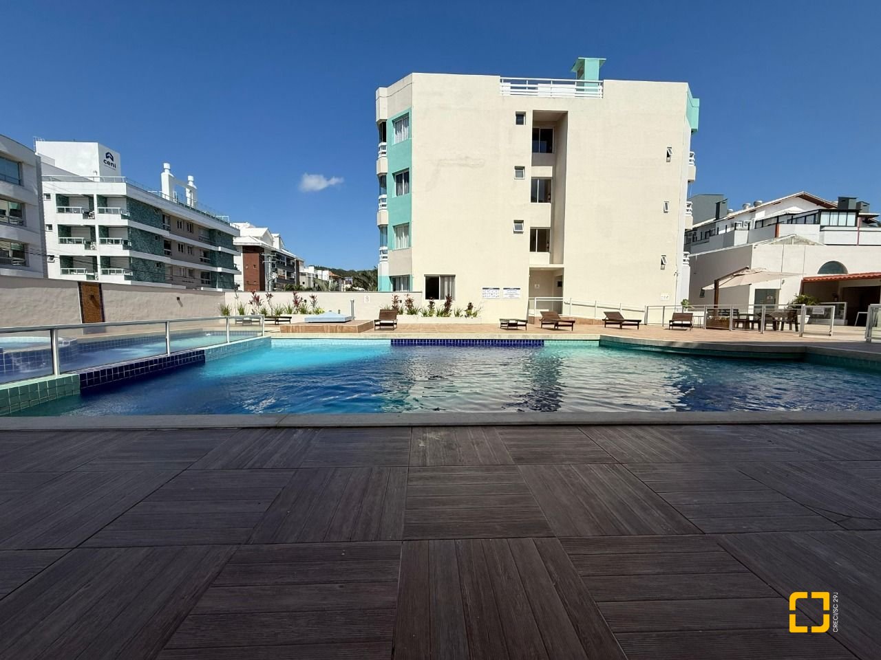 Apartamento com 63m², 1 quarto, 1 garagem, no bairro Ingleses em Florianópolis