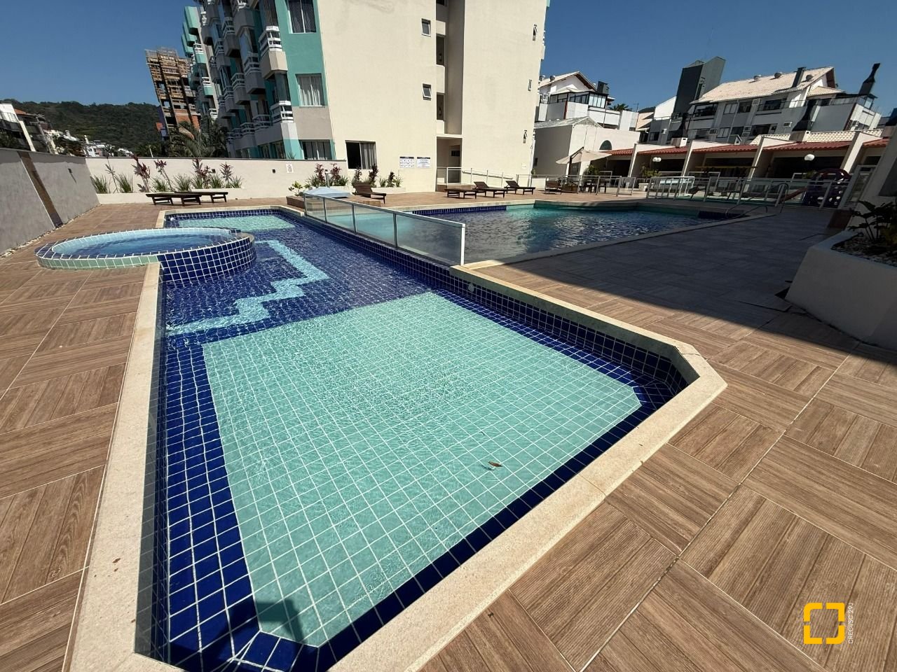 Apartamento com 63m², 1 quarto, 1 garagem, no bairro Ingleses em Florianópolis