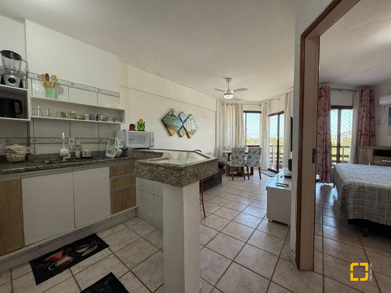 Apartamento com 63m², 1 quarto, 1 garagem, no bairro Ingleses em Florianópolis