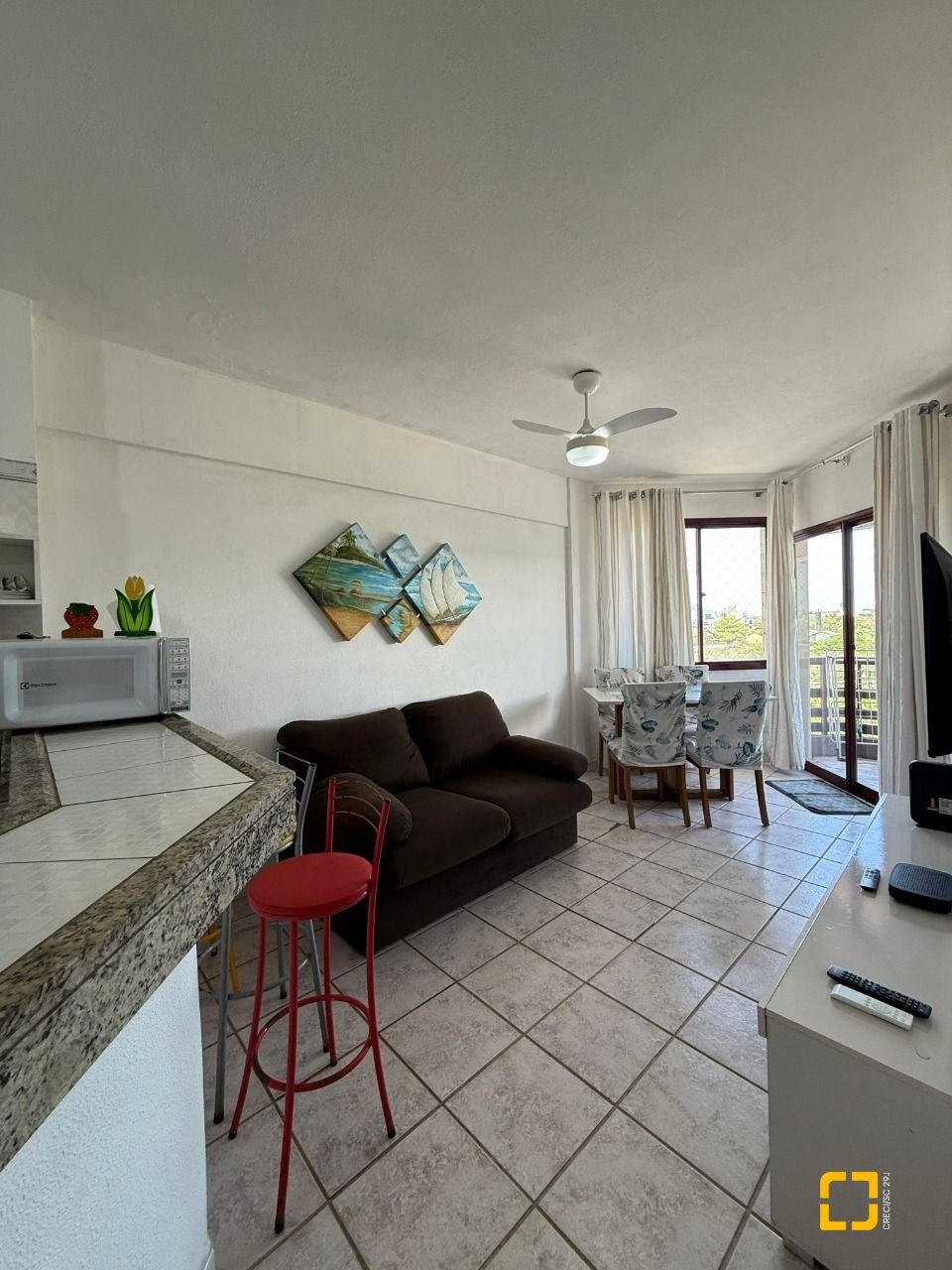 Apartamento com 63m², 1 quarto, 1 garagem, no bairro Ingleses em Florianópolis