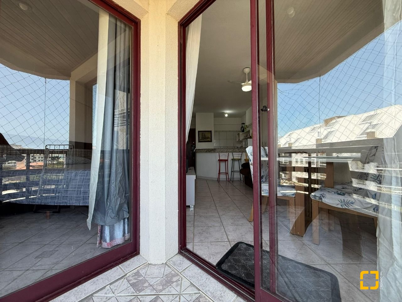 Apartamento com 63m², 1 quarto, 1 garagem, no bairro Ingleses em Florianópolis