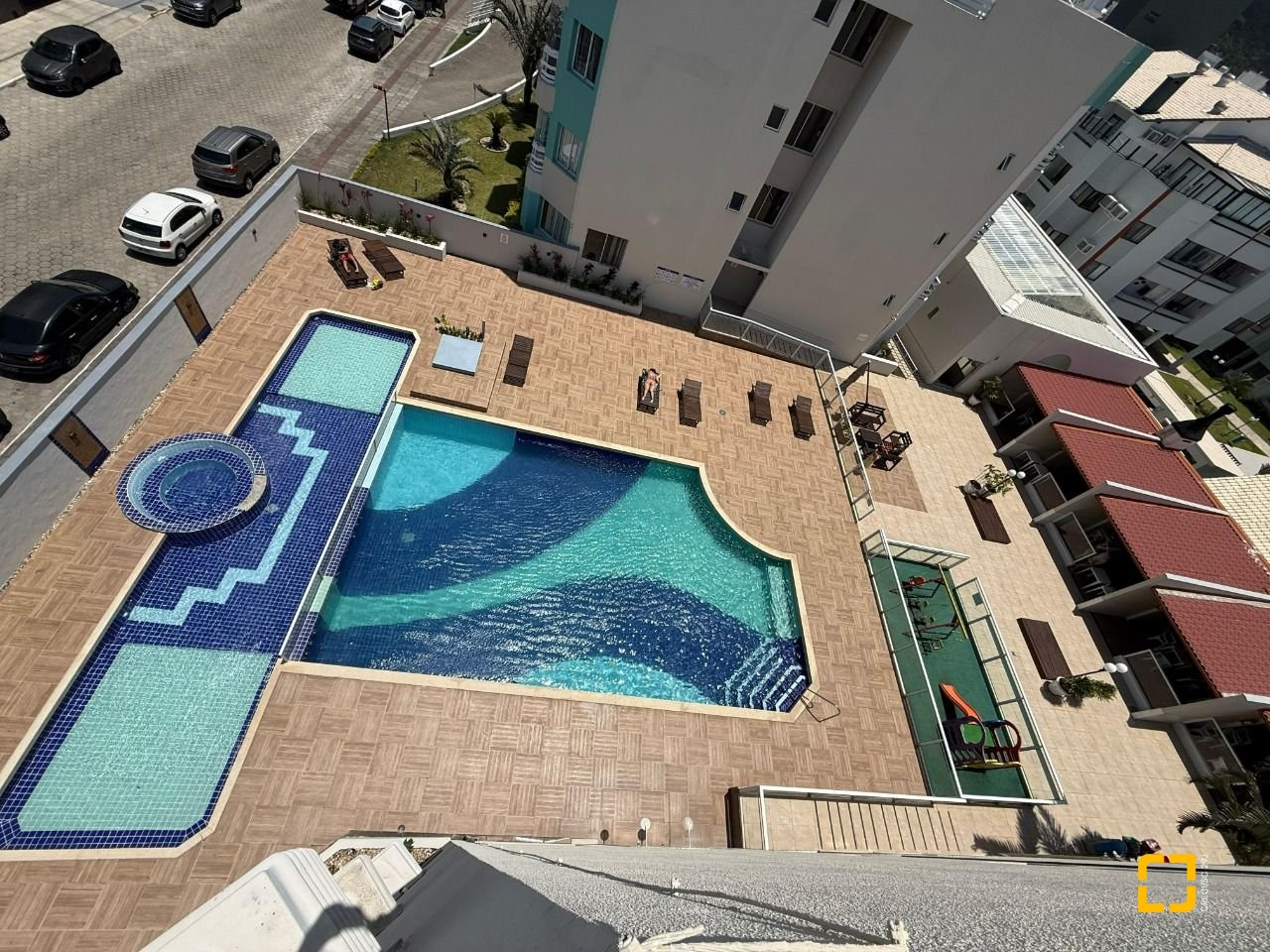 Apartamento com 63m², 1 quarto, 1 garagem, no bairro Ingleses em Florianópolis