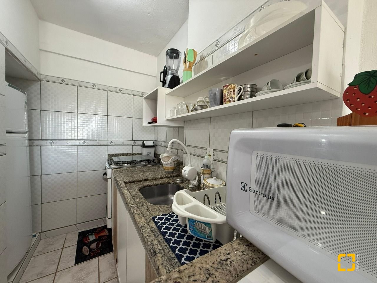 Apartamento com 63m², 1 quarto, 1 garagem, no bairro Ingleses em Florianópolis