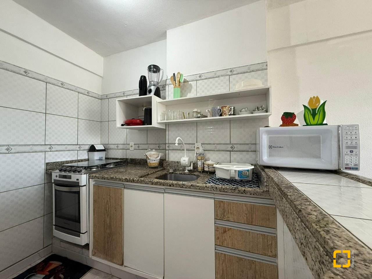 Apartamento com 63m², 1 quarto, 1 garagem, no bairro Ingleses em Florianópolis