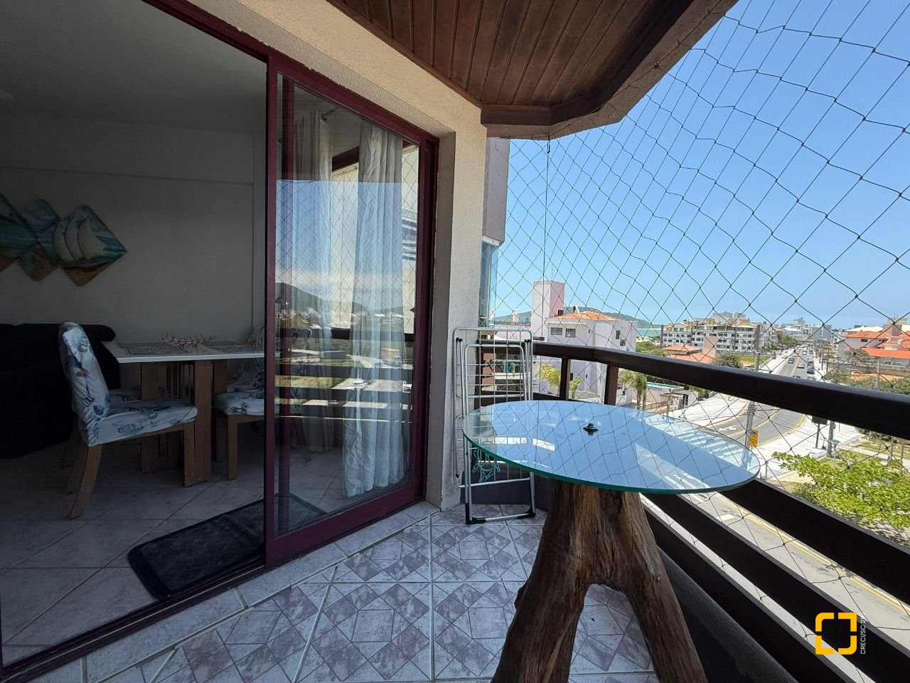 Apartamento com 63m², 1 quarto, 1 garagem, no bairro Ingleses em Florianópolis