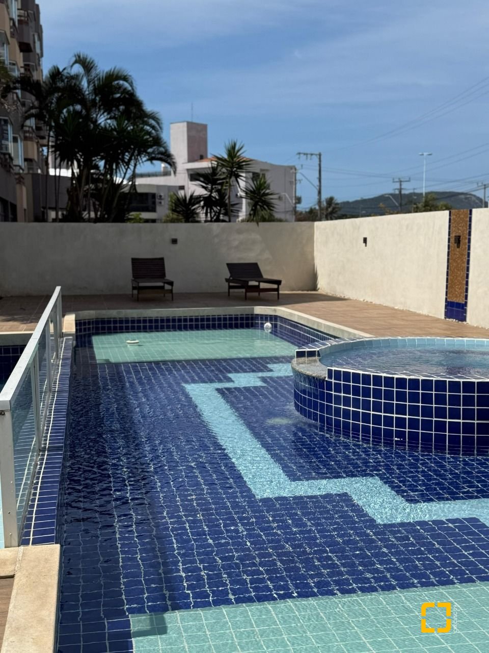 Apartamento com 63m², 1 quarto, 1 garagem, no bairro Ingleses em Florianópolis