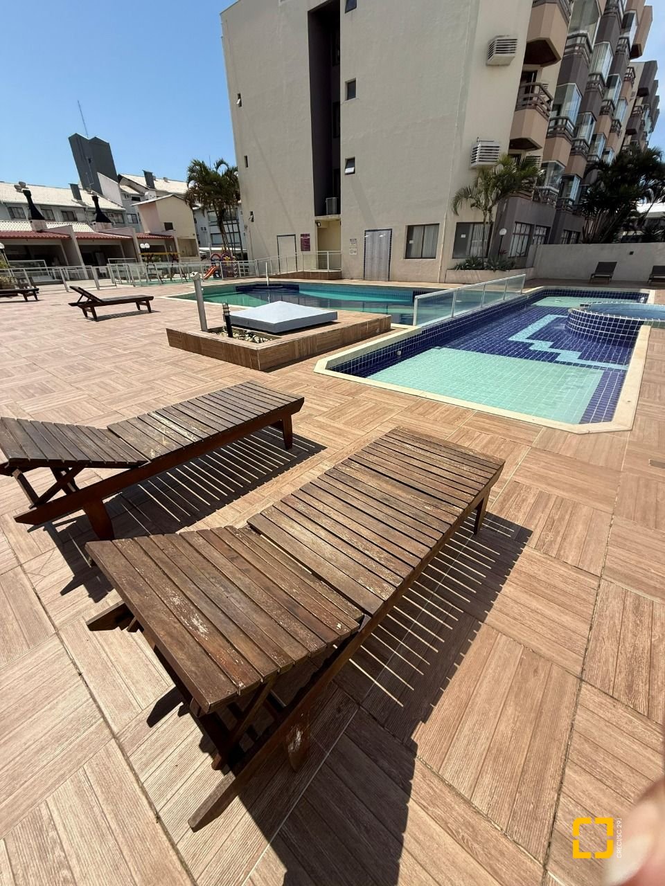 Apartamento com 63m², 1 quarto, 1 garagem, no bairro Ingleses em Florianópolis