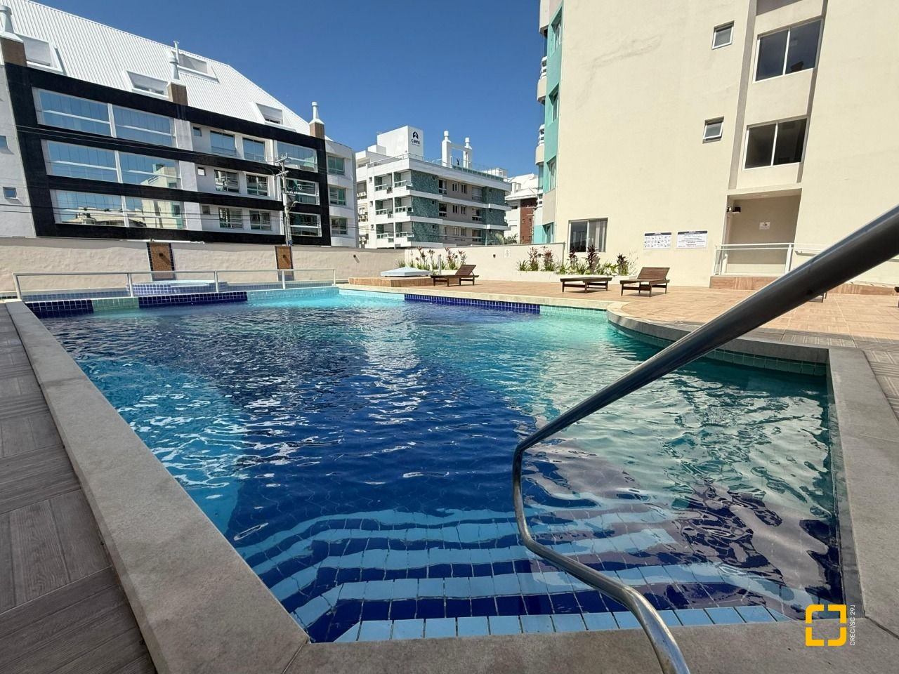 Apartamento com 63m², 1 quarto, 1 garagem, no bairro Ingleses em Florianópolis