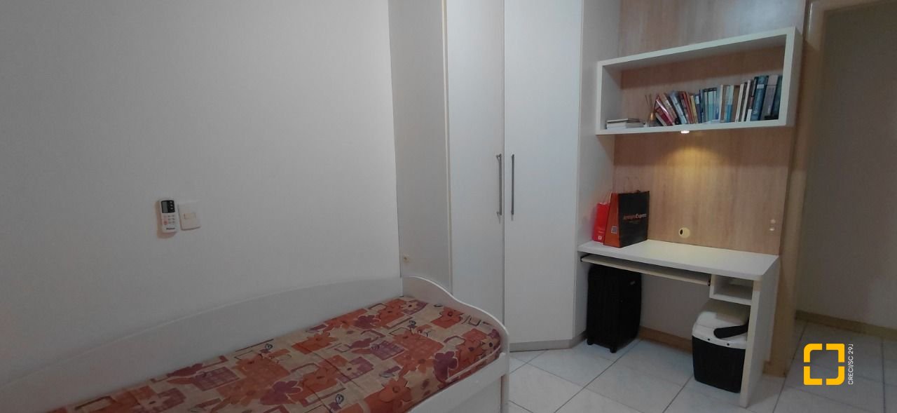 Apartamento com 64m², 2 quartos, 1 garagem, no bairro Centro em Florianópolis