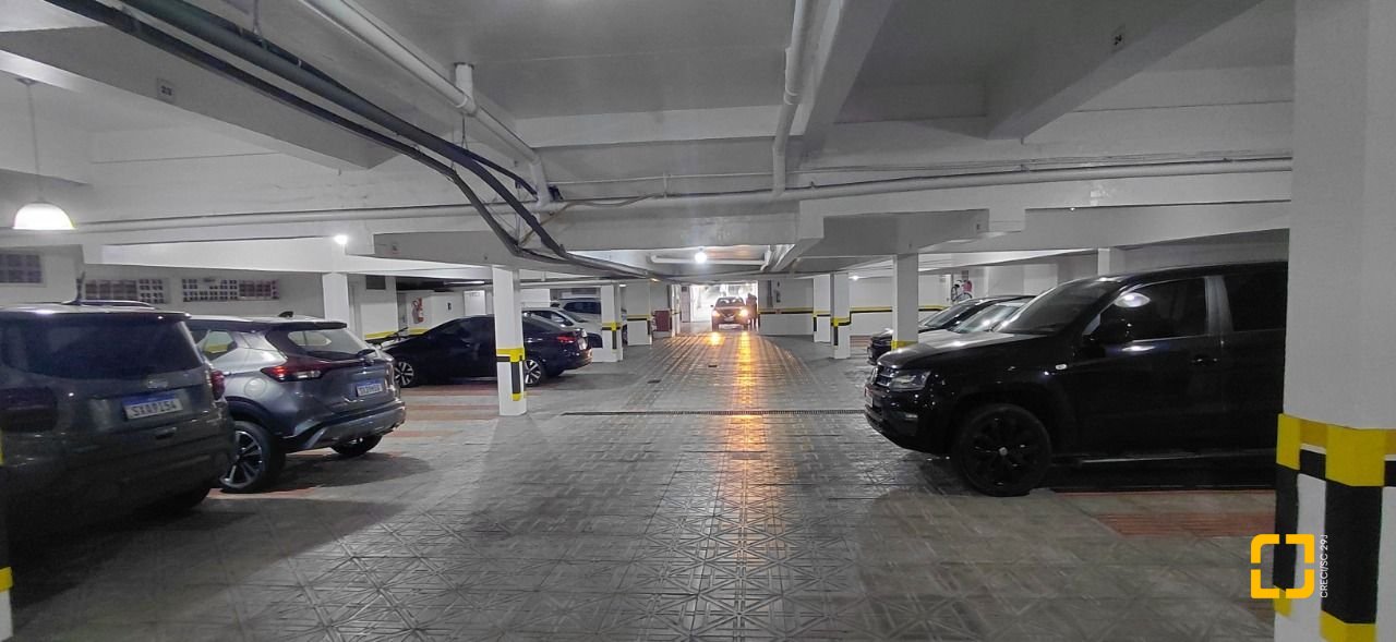 Apartamento com 64m², 2 quartos, 1 garagem, no bairro Centro em Florianópolis