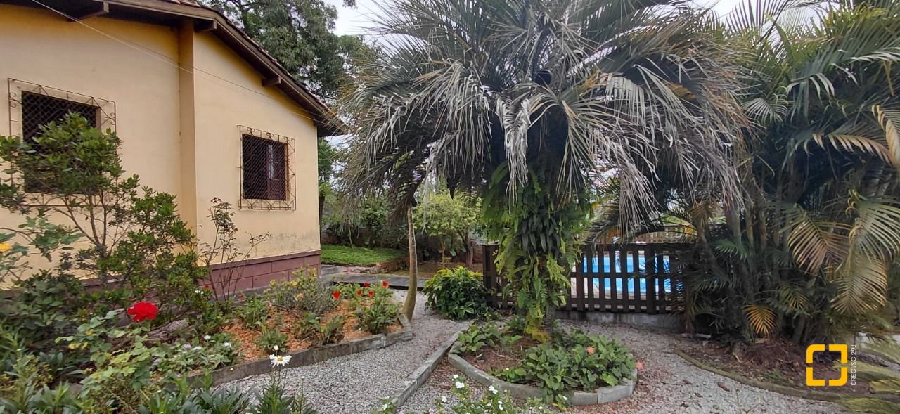 Terreno com 1947m², no bairro Jardim Janaina em Biguaçu
