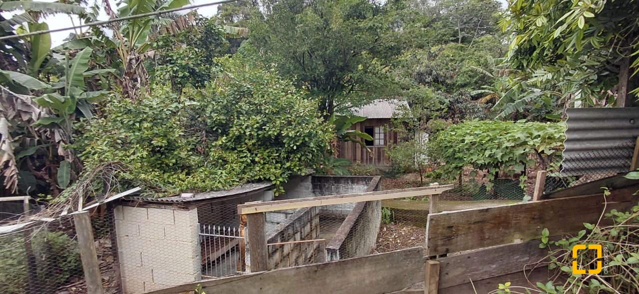Terreno com 1947m², no bairro Jardim Janaina em Biguaçu