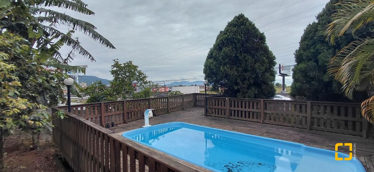 Terreno com 1947m², no bairro Jardim Janaina em Biguaçu