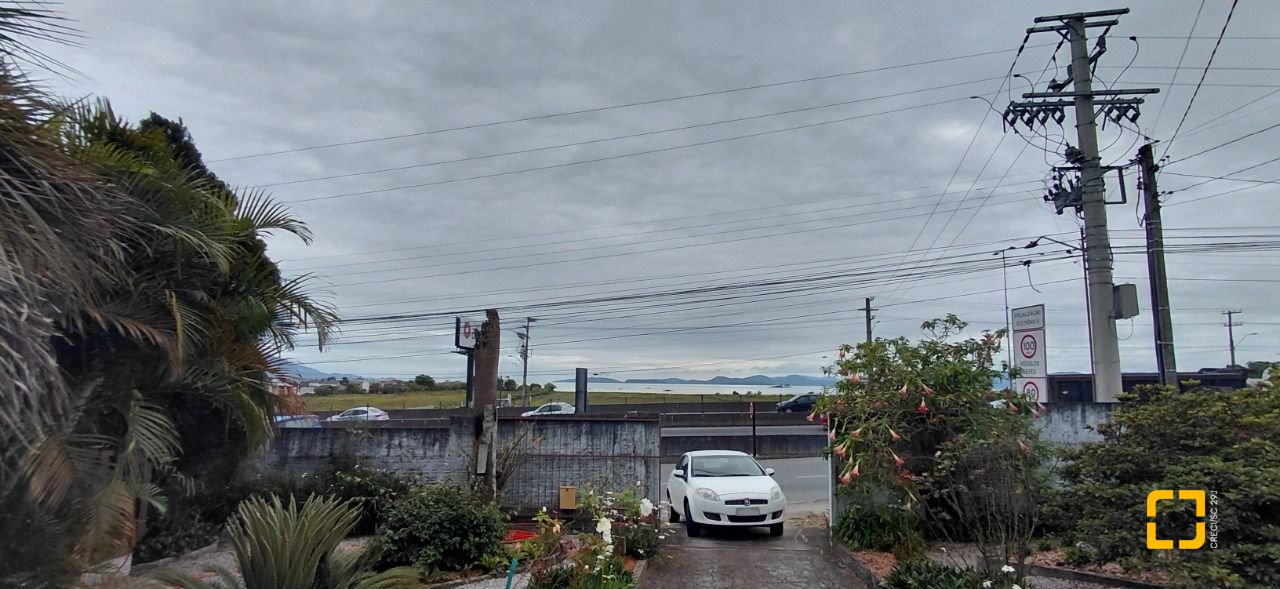 Terreno com 1947m², no bairro Jardim Janaina em Biguaçu