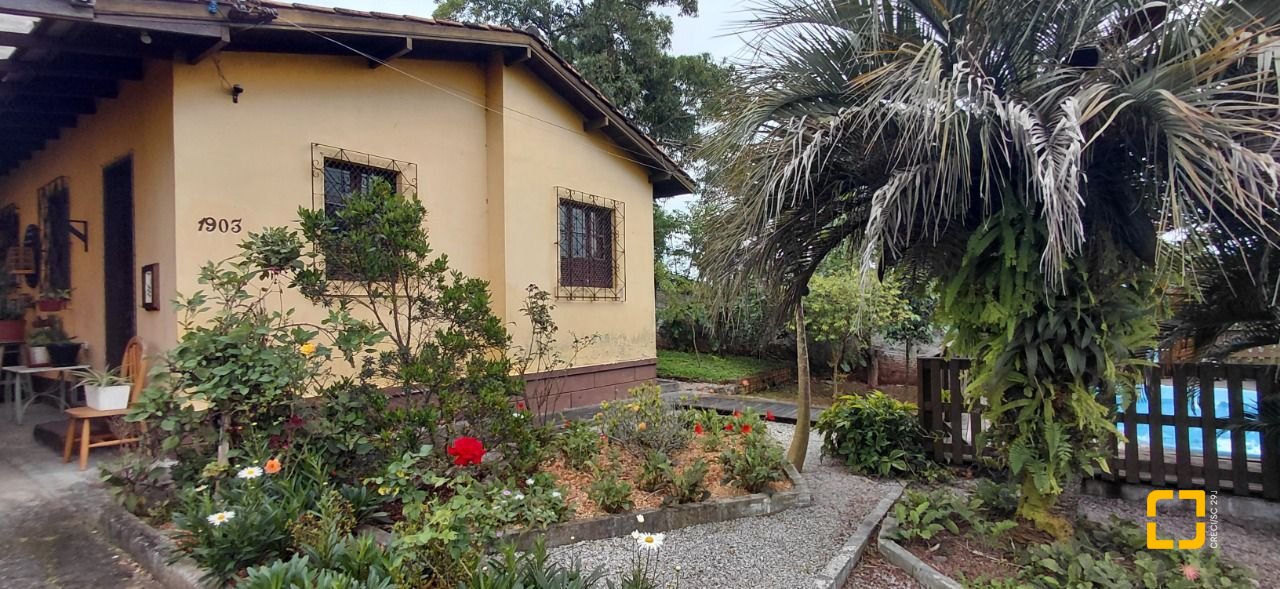Terreno com 1947m², no bairro Jardim Janaina em Biguaçu
