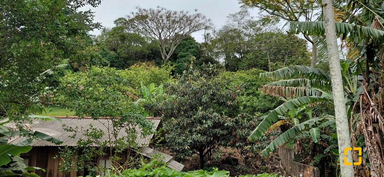 Terreno com 1947m², no bairro Jardim Janaina em Biguaçu