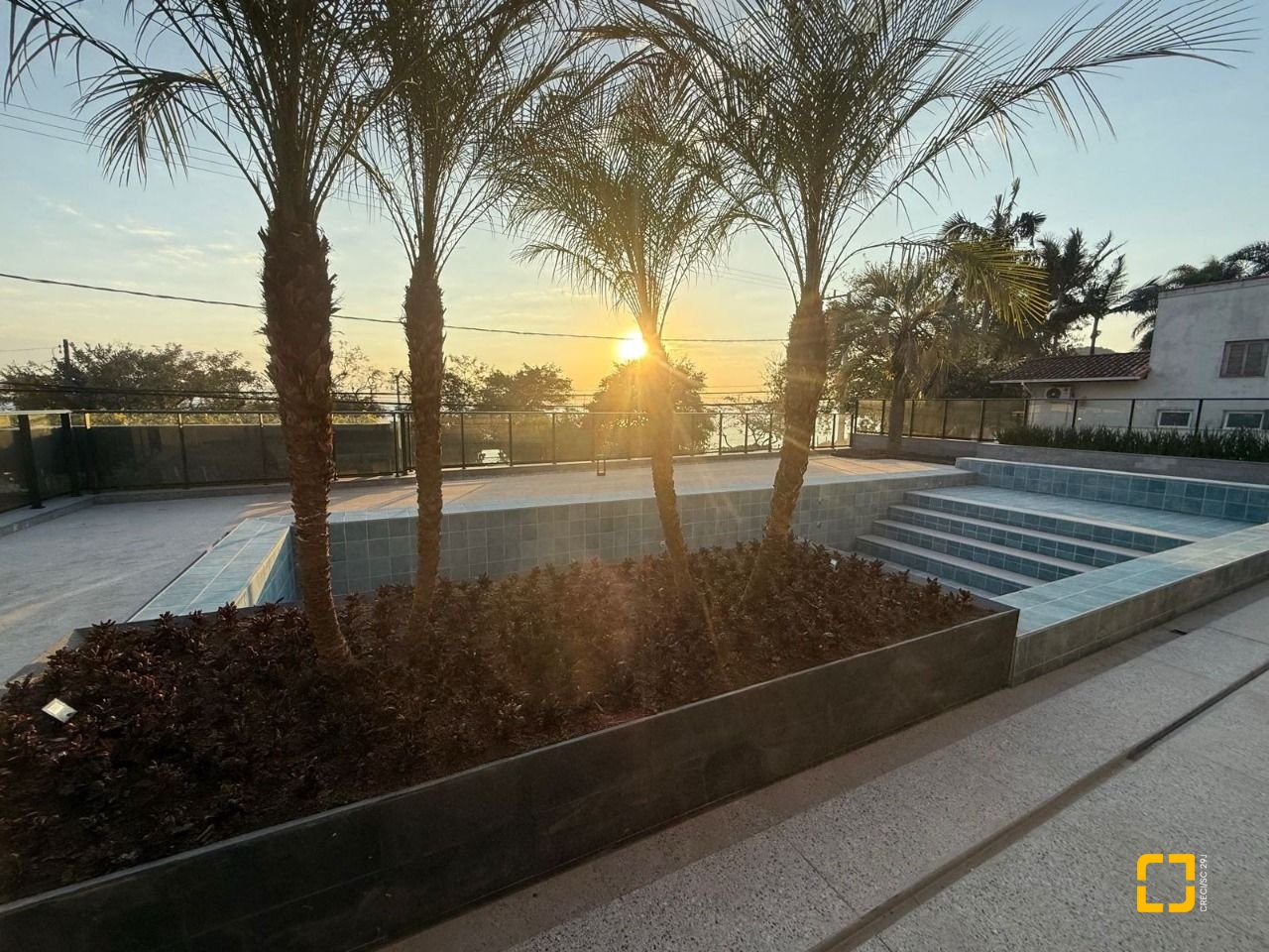 Loft com 76m², 1 quarto (sendo 1 suíte), 1 garagem, no bairro Santo Antônio de Lisboa em Florianópolis