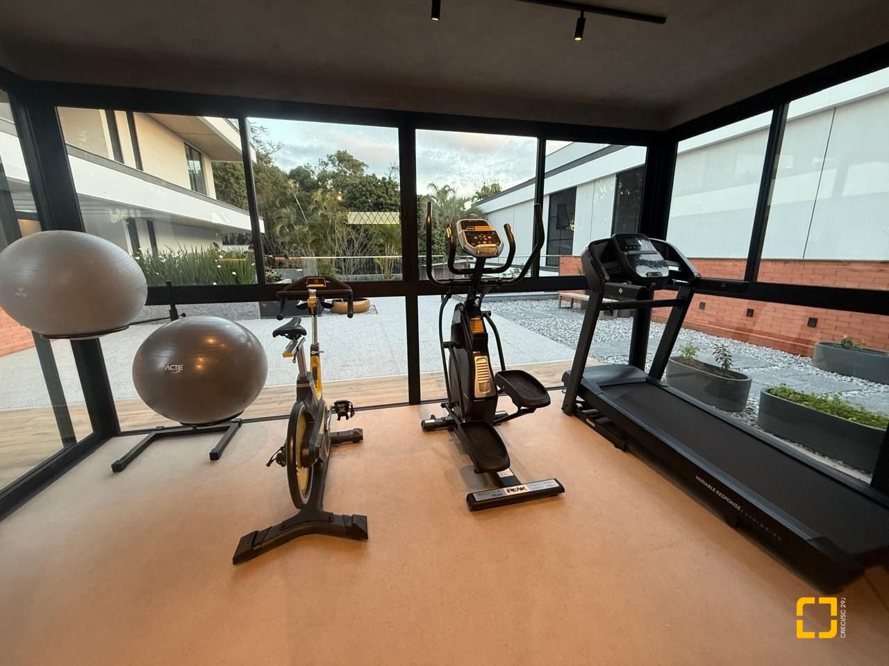 Loft com 76m², 1 quarto (sendo 1 suíte), 1 garagem, no bairro Santo Antônio de Lisboa em Florianópolis