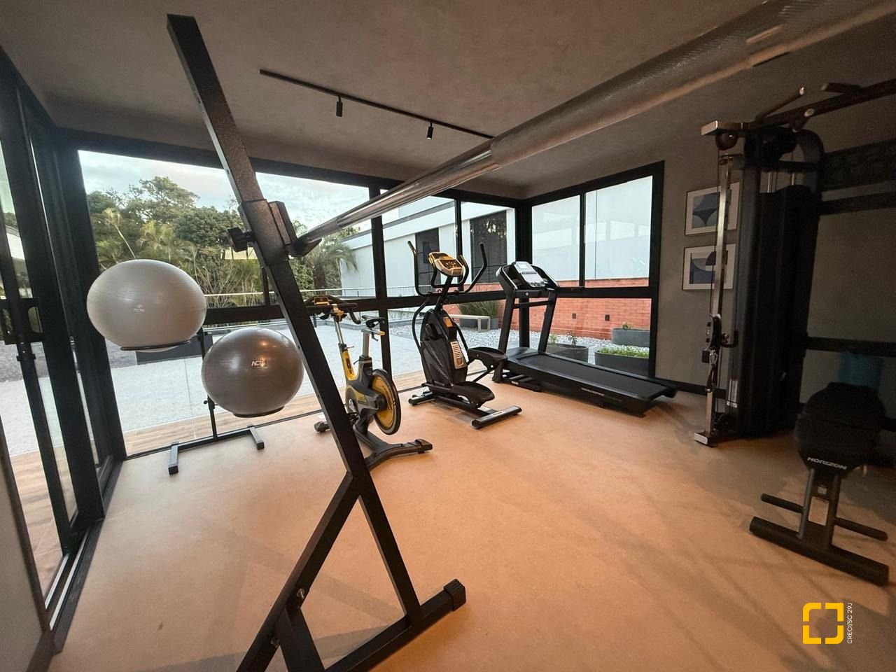 Loft com 76m², 1 quarto (sendo 1 suíte), 1 garagem, no bairro Santo Antônio de Lisboa em Florianópolis