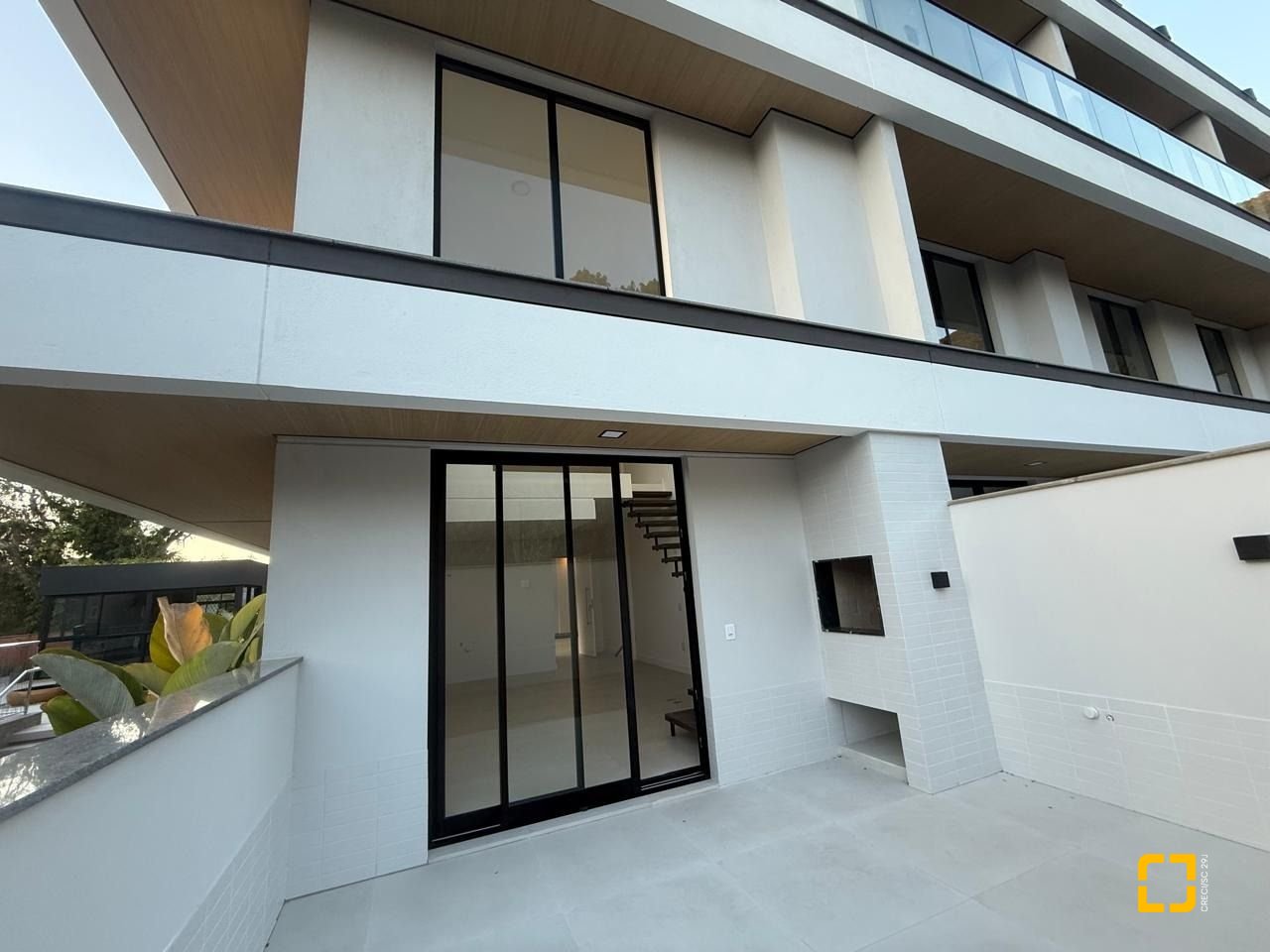 Loft com 76m², 1 quarto (sendo 1 suíte), 1 garagem, no bairro Santo Antônio de Lisboa em Florianópolis