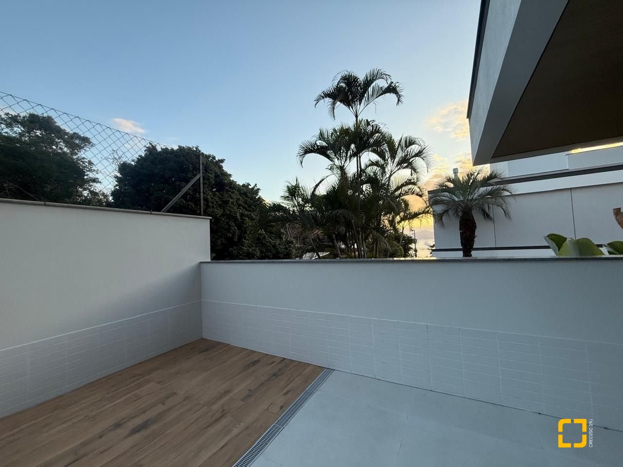 Loft com 76m², 1 quarto (sendo 1 suíte), 1 garagem, no bairro Santo Antônio de Lisboa em Florianópolis
