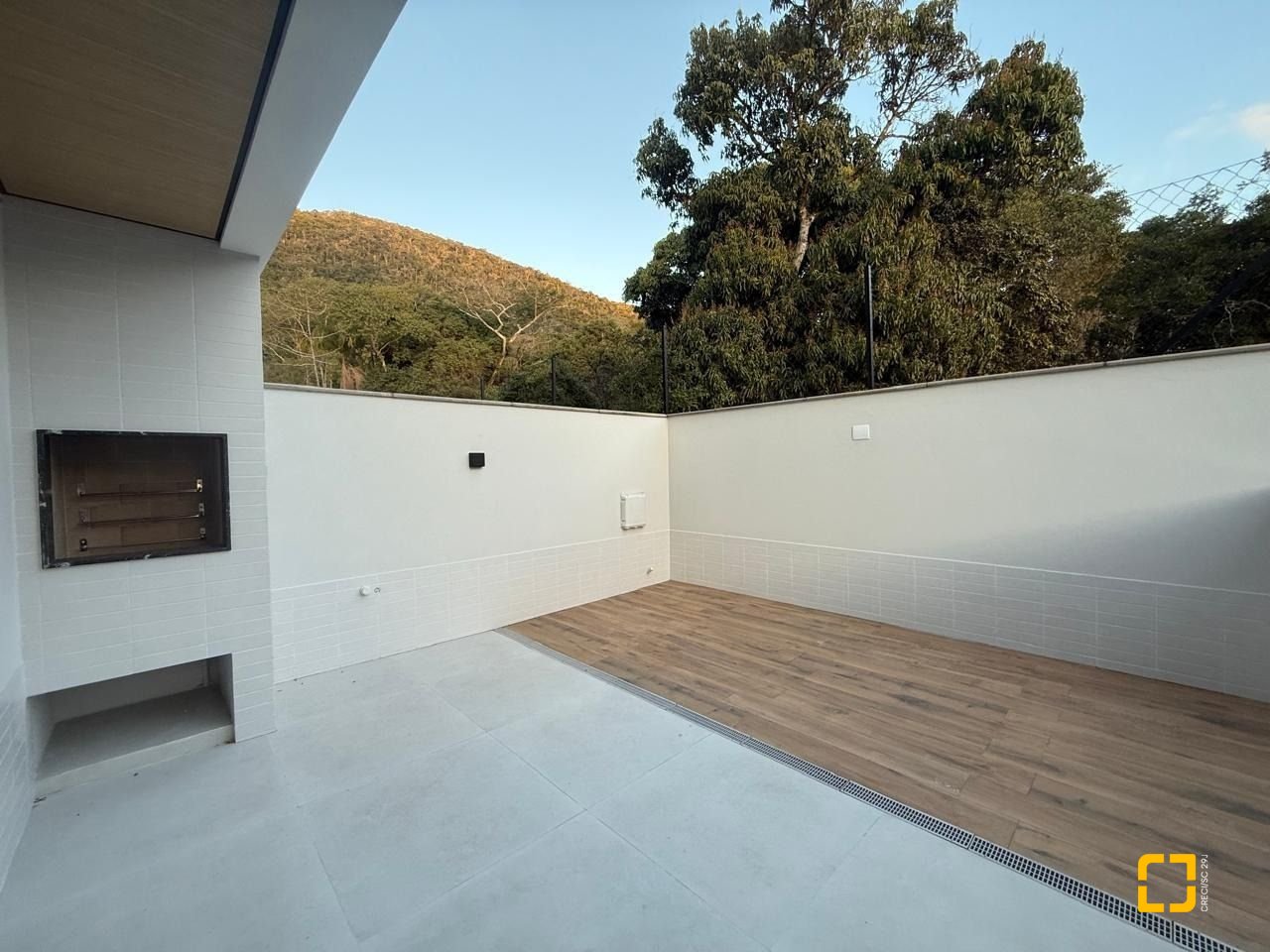 Loft com 76m², 1 quarto (sendo 1 suíte), 1 garagem, no bairro Santo Antônio de Lisboa em Florianópolis