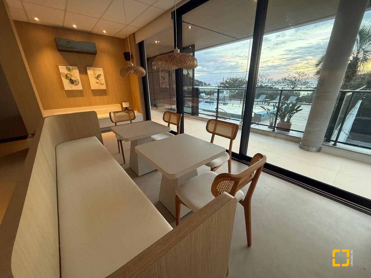 Studio com 40m², 1 quarto, 1 garagem, no bairro Santo Antônio de Lisboa em Florianópolis