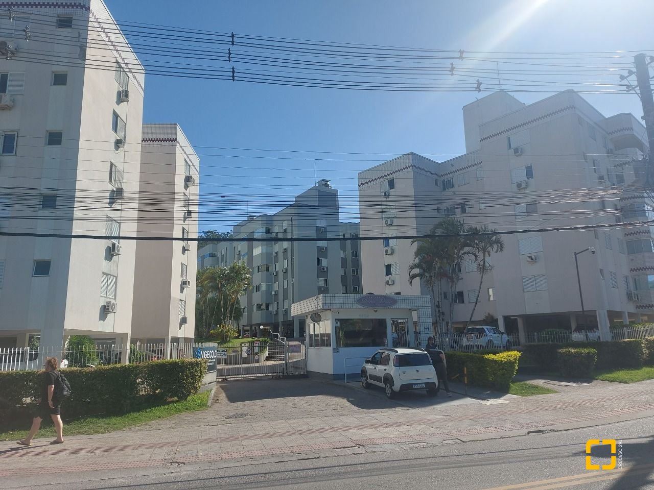 Apartamento com 109m², 4 quartos (sendo 1 suíte), 1 garagem, no bairro Córrego Grande em Florianópolis