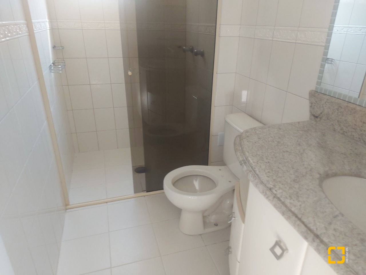 Apartamento com 109m², 4 quartos (sendo 1 suíte), 1 garagem, no bairro Córrego Grande em Florianópolis