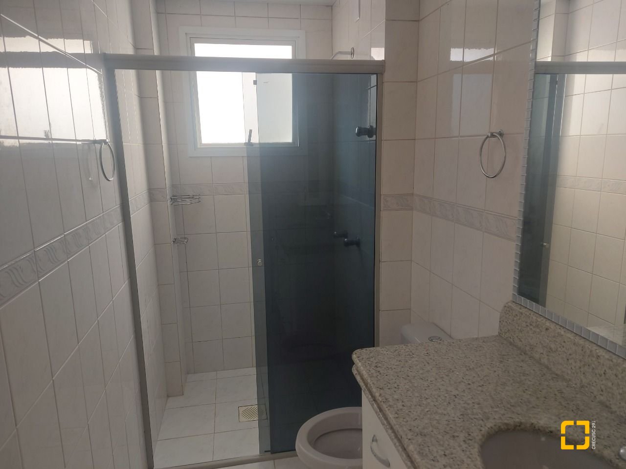 Apartamento com 109m², 4 quartos (sendo 1 suíte), 1 garagem, no bairro Córrego Grande em Florianópolis