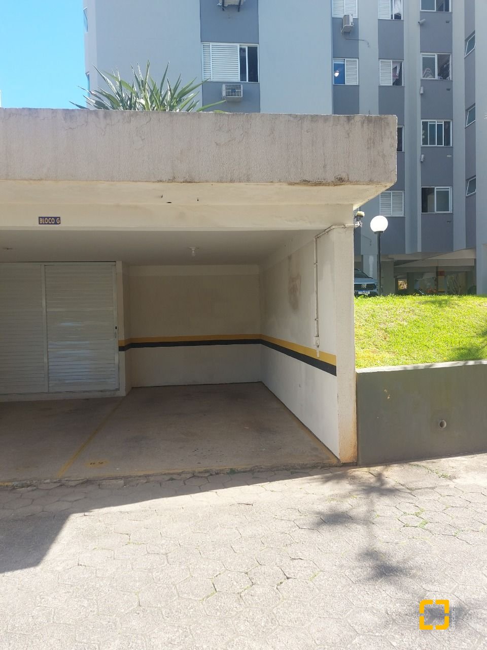 Apartamento com 109m², 4 quartos (sendo 1 suíte), 1 garagem, no bairro Córrego Grande em Florianópolis