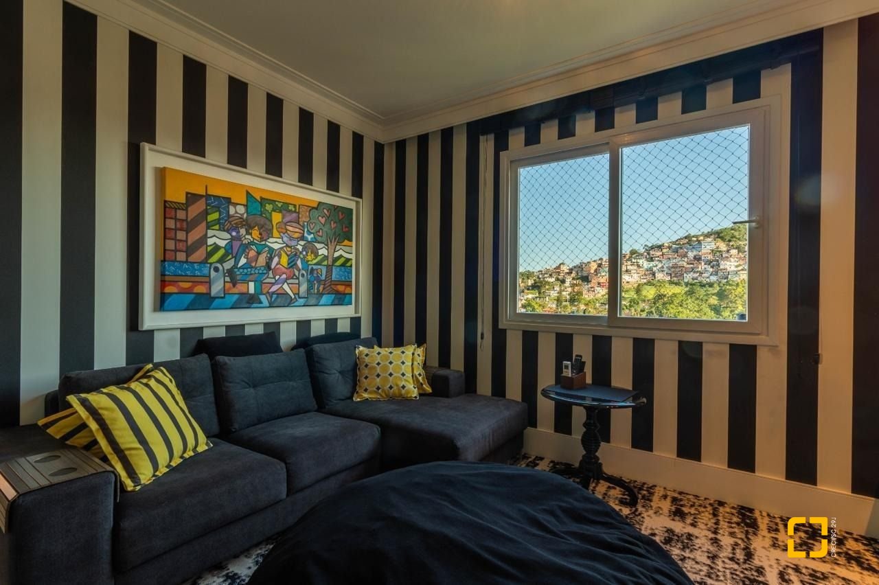 Apartamento com 303m², 6 quartos (sendo 3 suítes), 3 garagens, no bairro Agronômica em Florianópolis