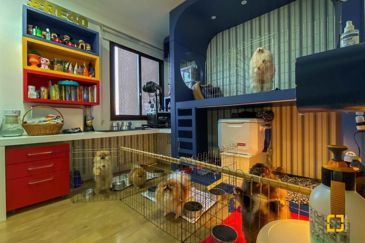 Apartamento com 303m², 6 quartos (sendo 3 suítes), 3 garagens, no bairro Agronômica em Florianópolis
