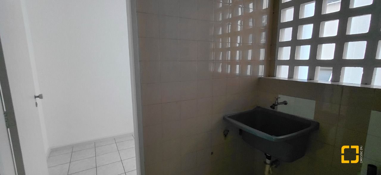 Apartamento com 88m², 3 quartos, 1 garagem, no bairro Centro em Florianópolis