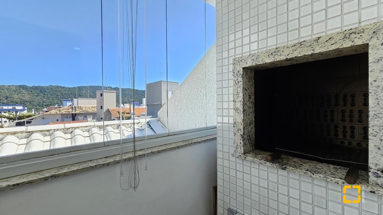 Apartamento com 75m², 4 quartos (sendo 2 suítes), 1 garagem, no bairro Ingleses em Florianópolis