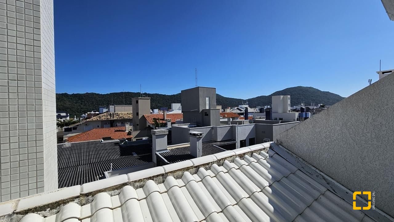 Apartamento com 75m², 4 quartos (sendo 2 suítes), 1 garagem, no bairro Ingleses em Florianópolis