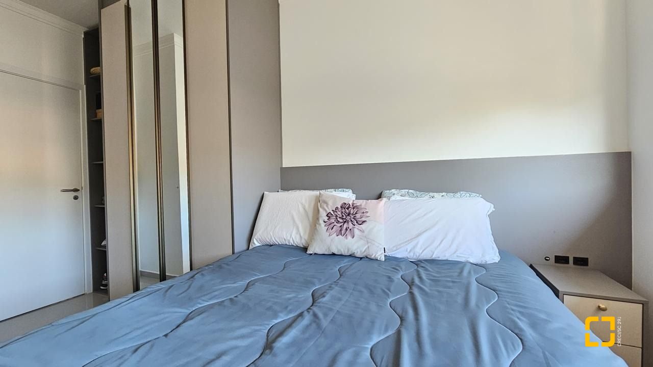 Apartamento com 75m², 4 quartos (sendo 2 suítes), 1 garagem, no bairro Ingleses em Florianópolis